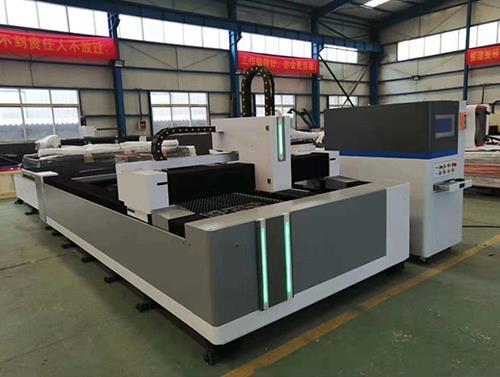 光纖激光切割機(jī)是怎樣工作切割的呢？